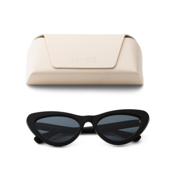 BANBE Black The Kendall Sunglasses - Picture 1 of 2